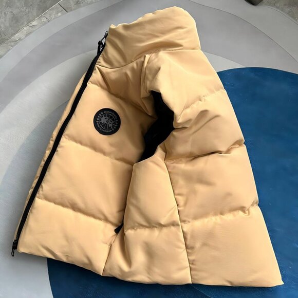 Canada Goose Light Khaki Down Vest - Picture 3 of 7